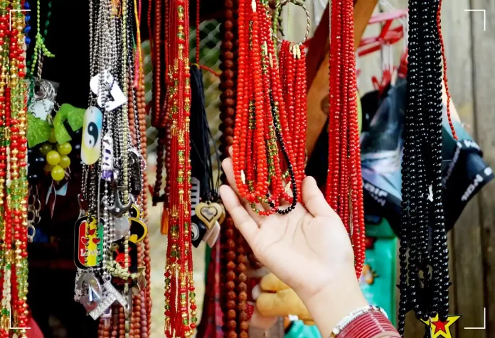 Buying Handmade Jewelry