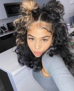 Baddie Hairstyles for Wavy Curly Hair