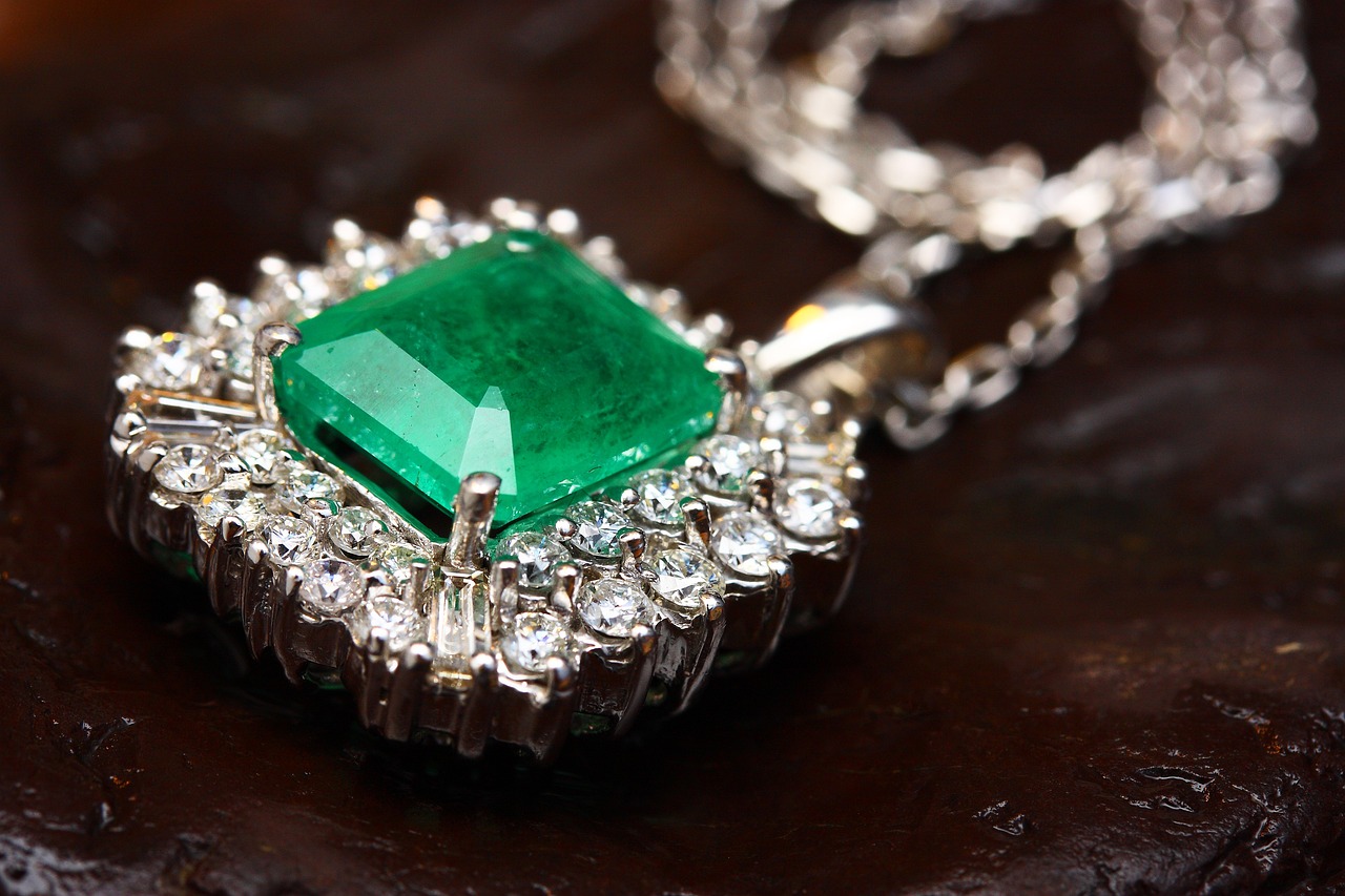 Stunning Emerald Jewelry